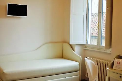 Bed and Breakfast Tornabuoni View Florenz Italien