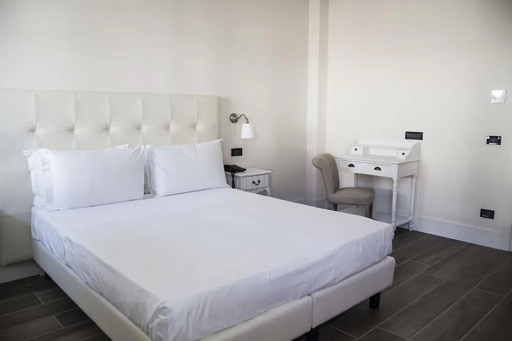 Tornabuoni View Bed & Breakfast Florence