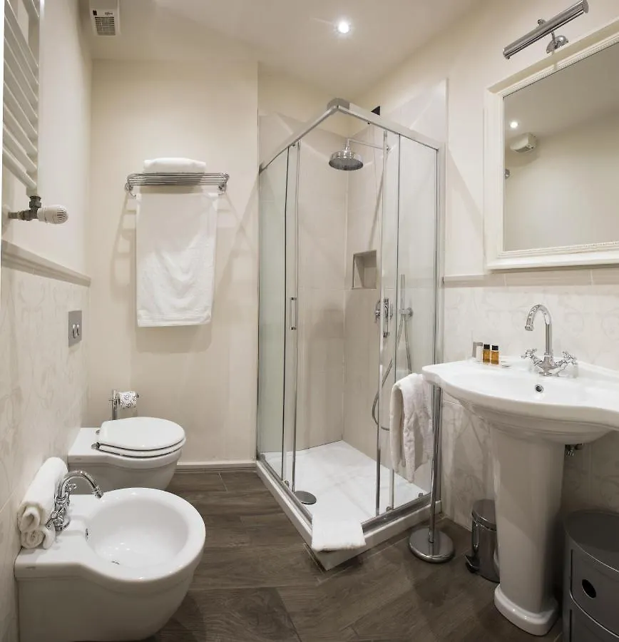 Tornabuoni View Bed & Breakfast Florence